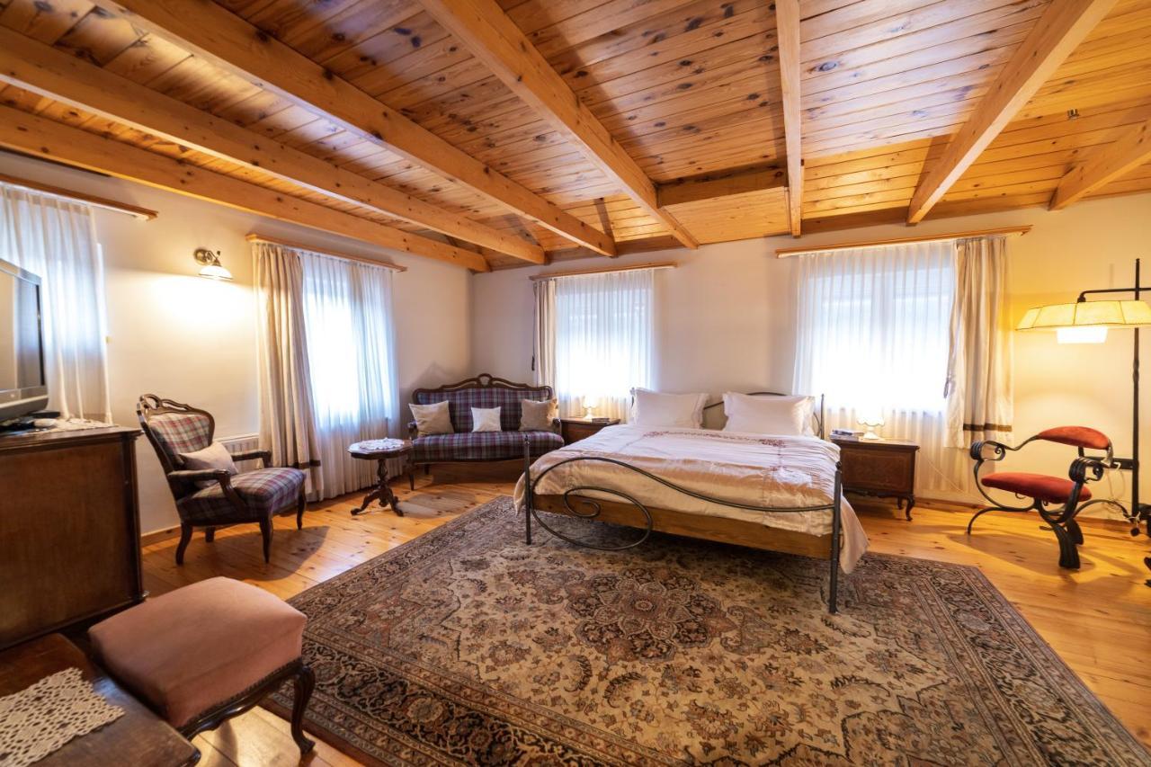 Nomad Hotel&Glamping Noszvaj Bagian luar foto